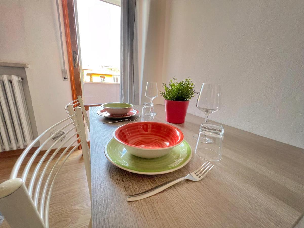 Lovely Apartment A Due Passi Dal Mare Rimini Eksteriør bilde